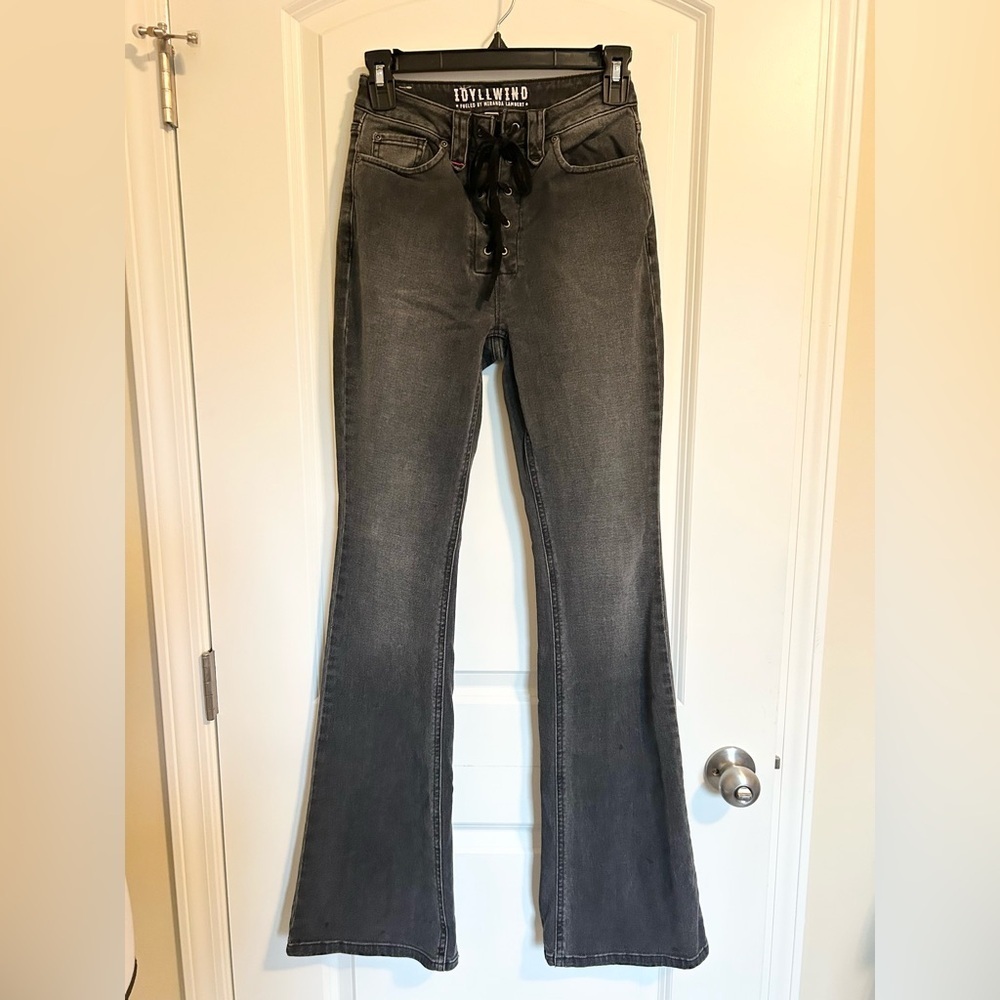 Idyllwind Charcoal Lace-Up super flare Jeans- stretchy